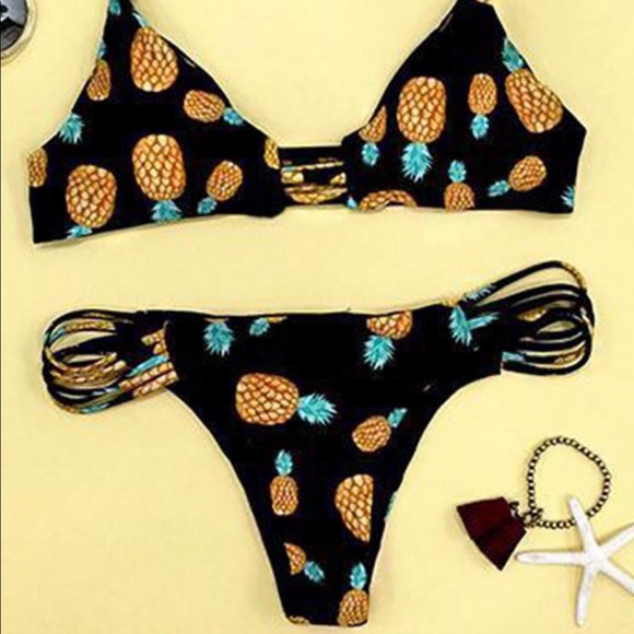 Cupshe Other - Cupeshe pineapple bikini